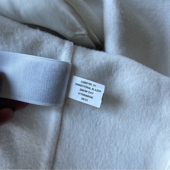 Banana Republic Transitional Blazer Snow Day Wool - Picture 8 of 9